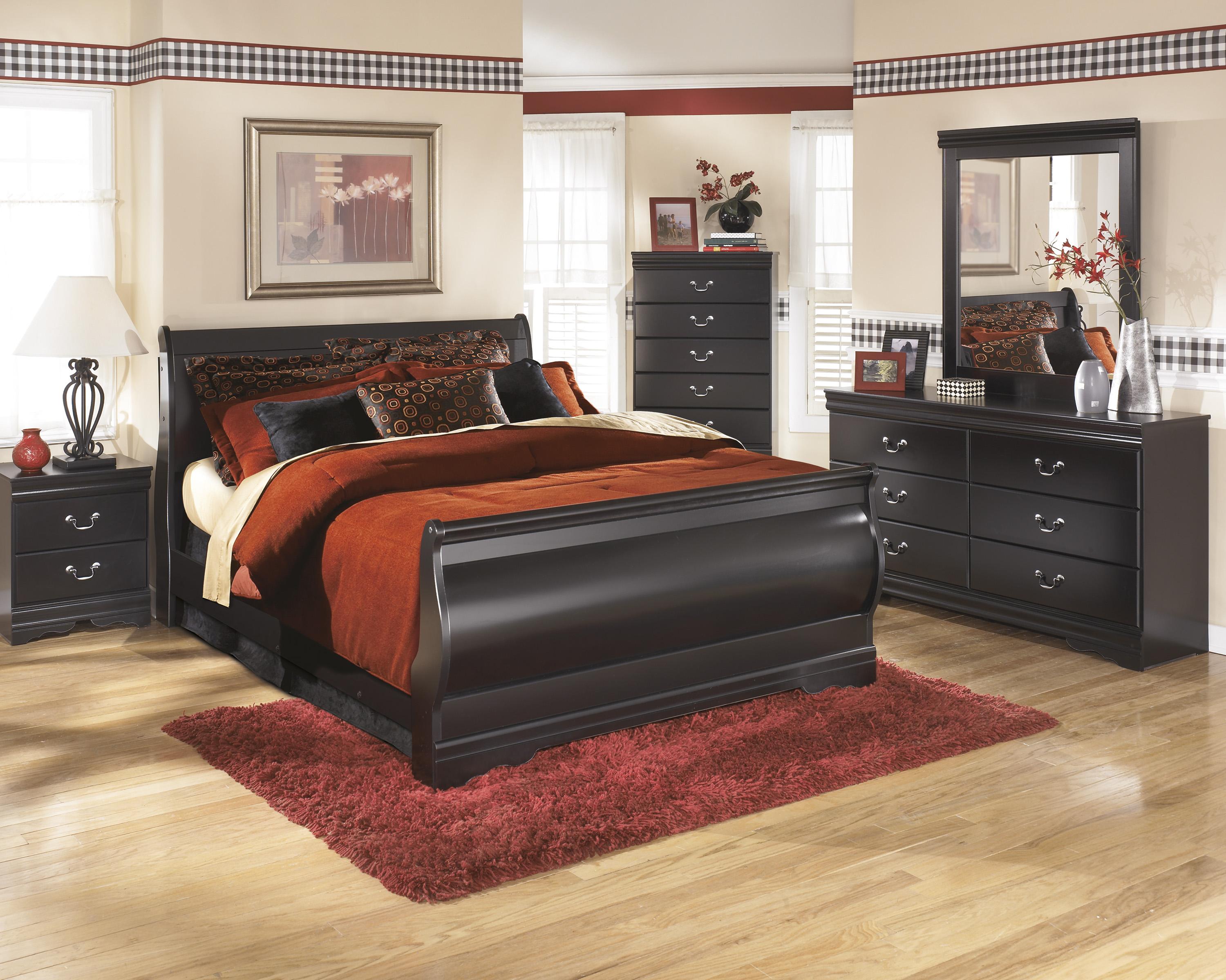 Ashley Signature Design Huey Vineyard B128 Q Bedroom Group 1 Queen